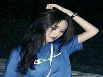 麻花传奇MV星空免费观看：视觉盛宴引领音乐艺术新潮流-1